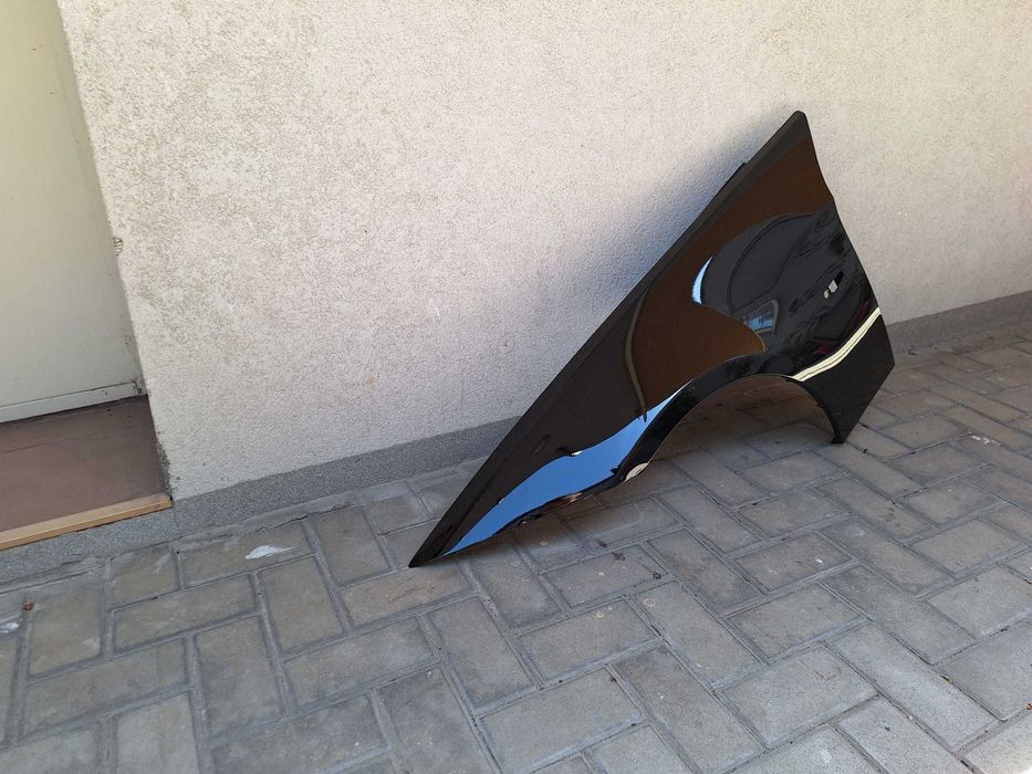 Aripa Fata Stanga BMW E90 E91 An 2005-2011 Vopsita Negru