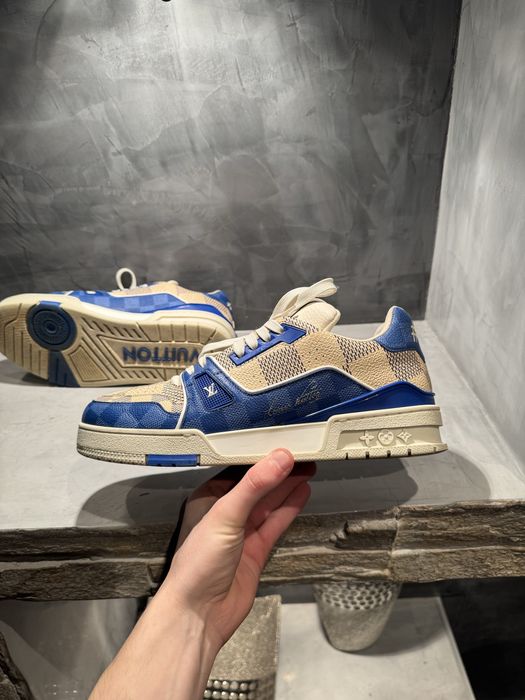 КАТО НОВИ Louis Vuitton Trainers
