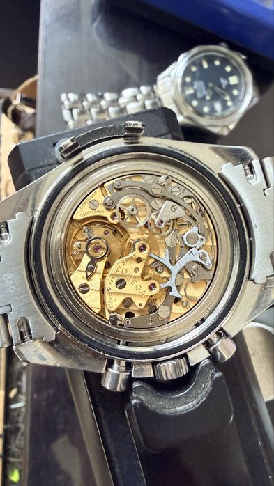 Omega Speedmaster Moonwatch 42mm calibru 863