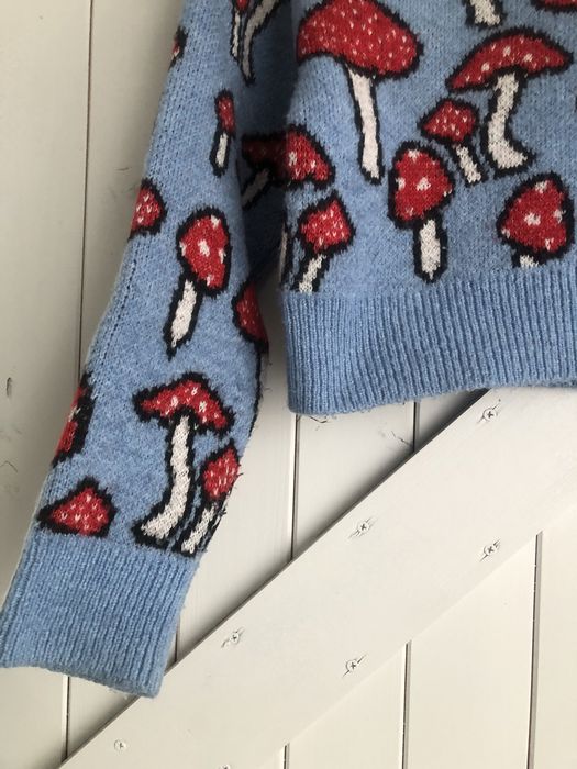 Zara пуловер с гъба гъби