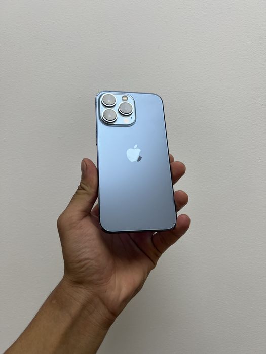 Продам iPhone 13 Pro 256GB