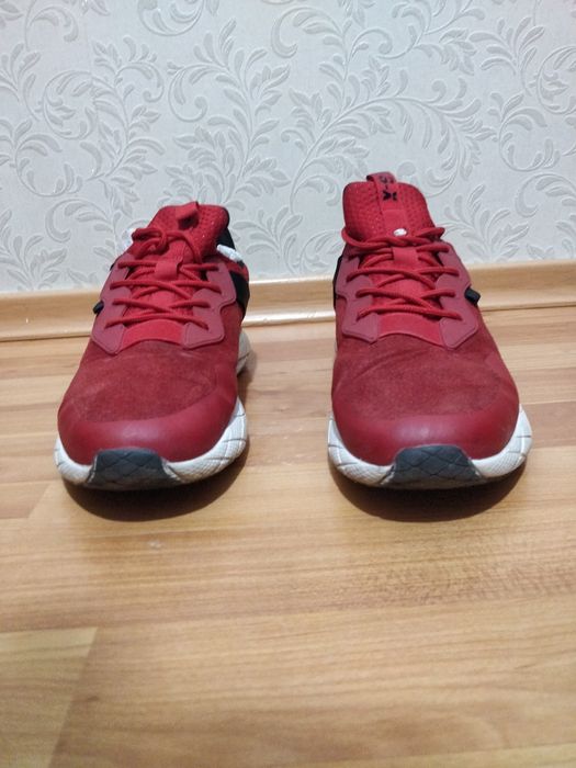 Кроссовки Pursue