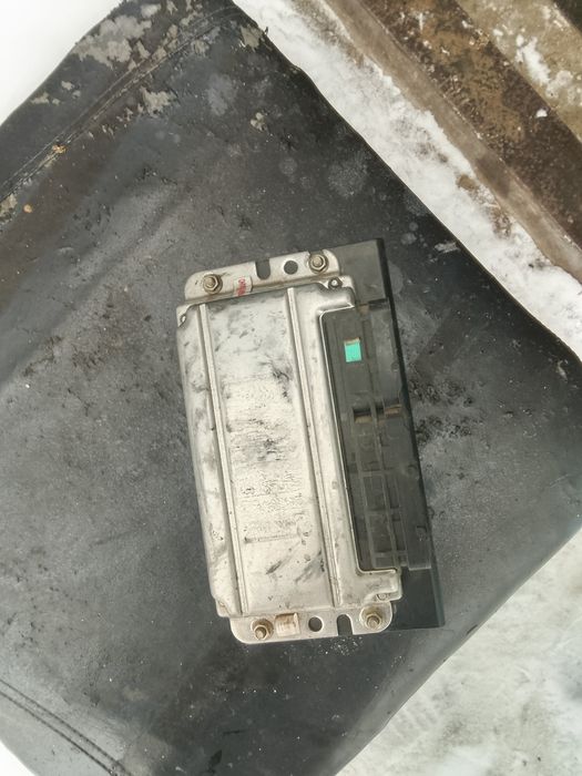 Продам эбу ваз2114