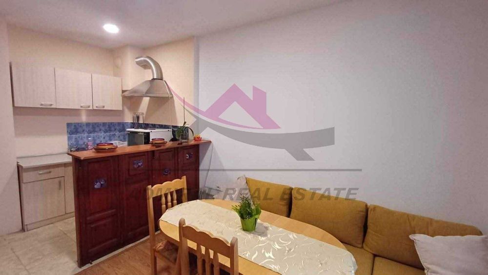 Дава се под наем Двустаен апартамент в Варна, Левски - 50 кв.м за 378.93 € - Снимка #1