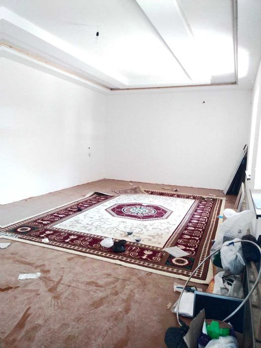 Навоий шахарда ХОВЛИ СОТИЛАДИ,