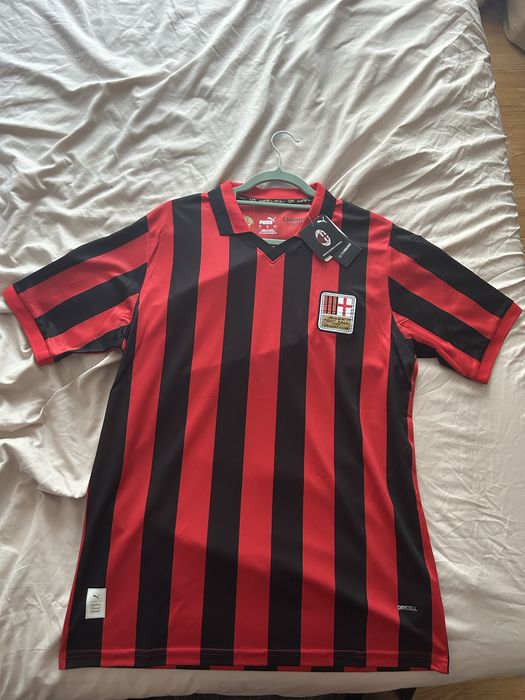 Tricou Retro AC Milan 125th Anniversary Puma 2024/25 | Mărimea L | Nou cu etichete