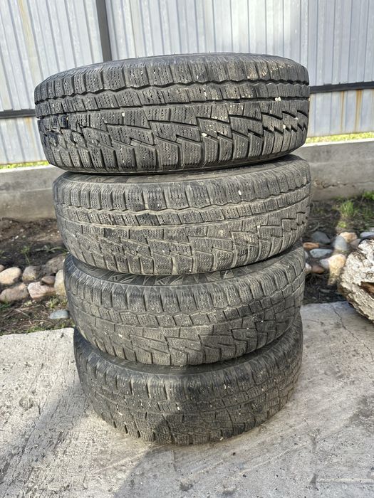 R14 штампованные диски с резиной