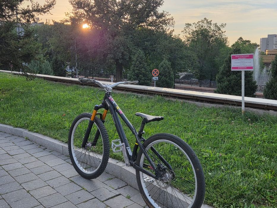 Велосипед m8 дерт