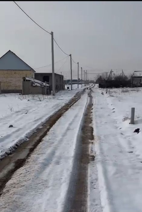 Шұбарсуда жер сатылады.