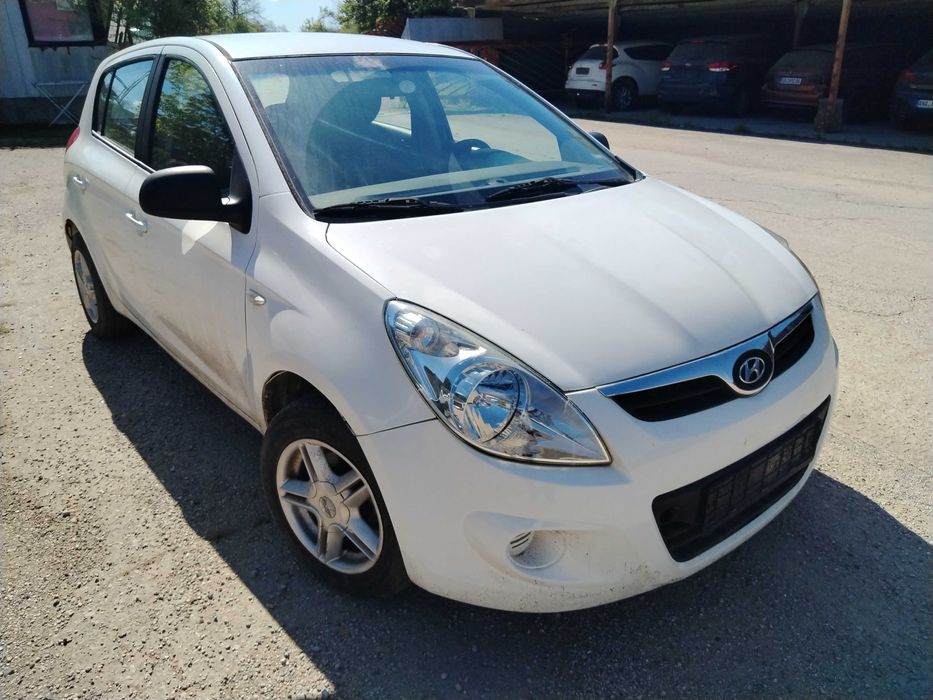 Hyundai i20 1.2 бензин 78к.с. 2009г. На части