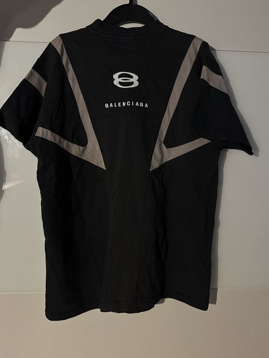 Balenciaga unity
