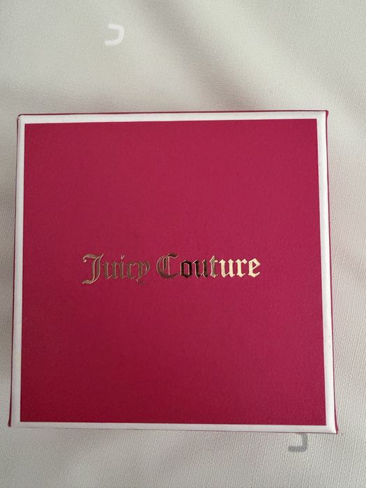 Ново златно колие с корабче Juicy Couture