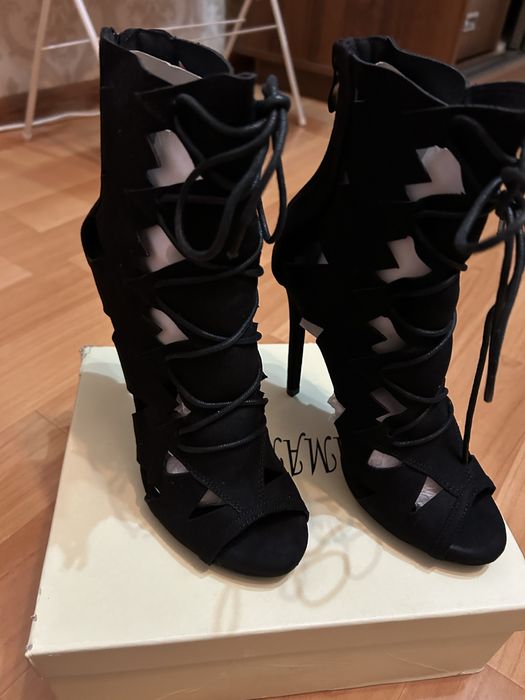 Обувь батильоны новые