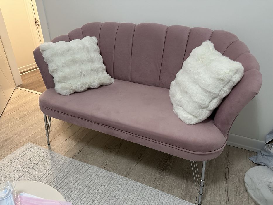 Козметична кушетка, диван - чисто нови