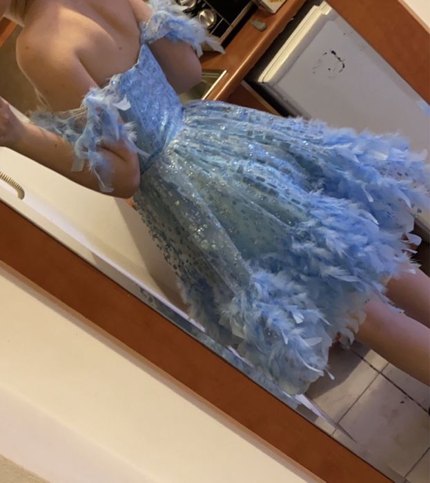 Rochie de ocazie cu pene