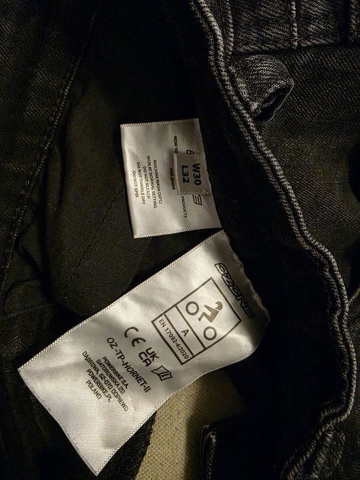 Blugi moto cu protecții