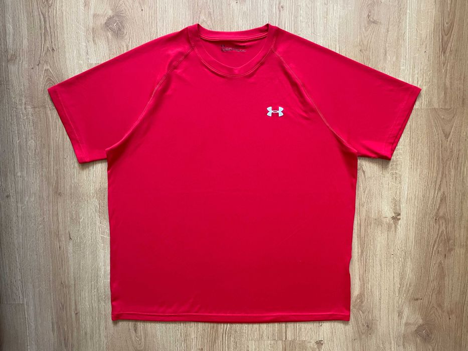 Under Armour Red Tshirt XL