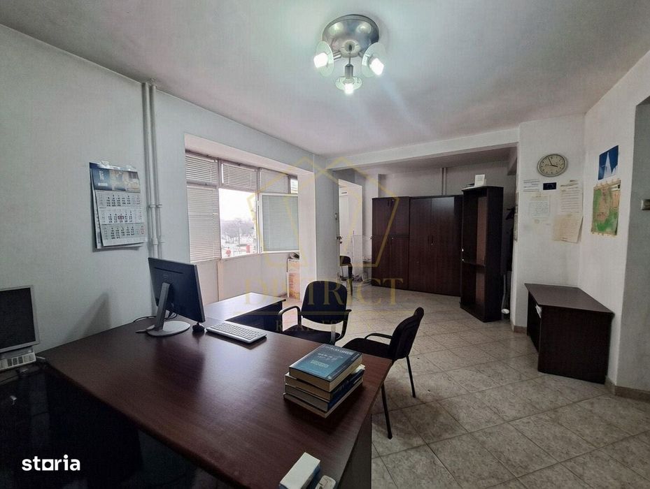 Apartament cu o camera, parcare in curte | Piata Victoriei — fotografia 1