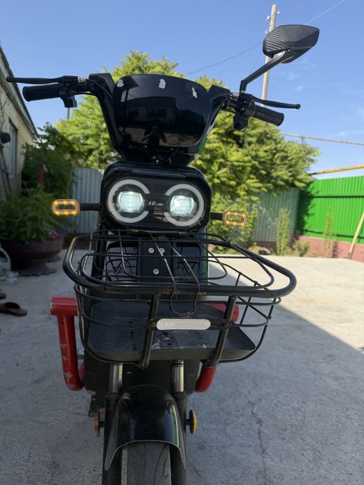 Скутер танк 800 ват