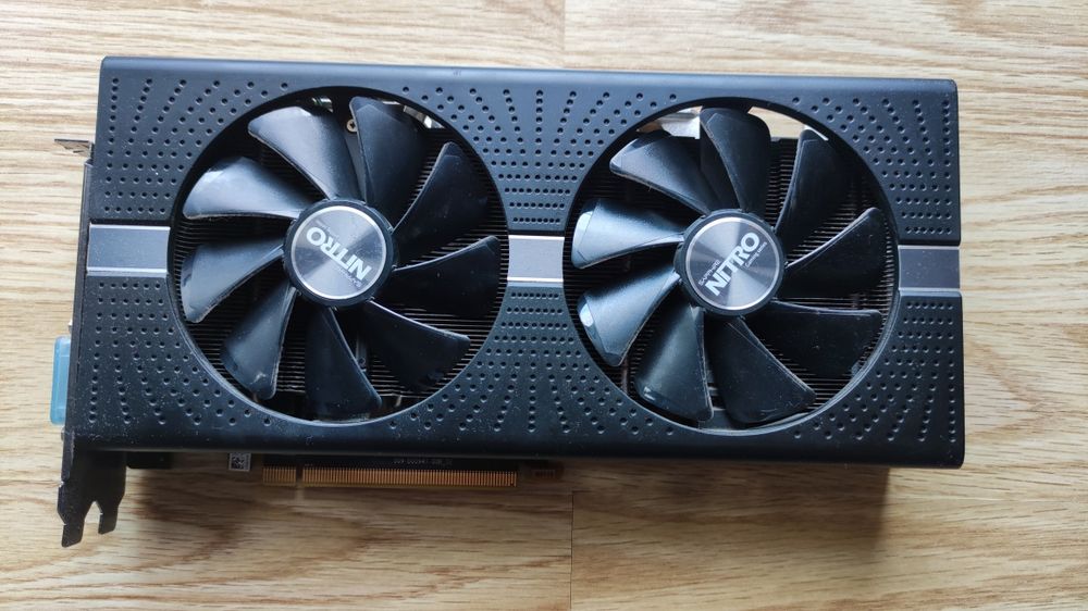 Placa video gaming AMD Sapphire NITRO+ RX 570 4GB GDDR5