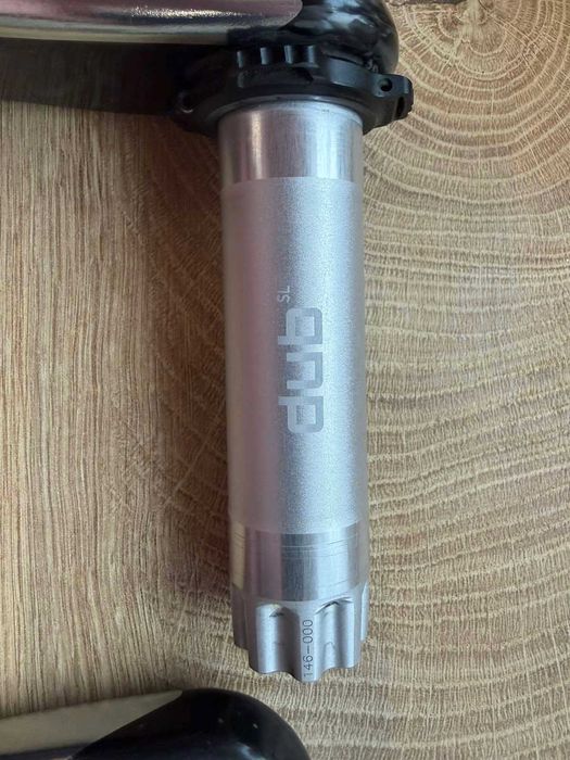 ПРОДАВА - Карбонови курбели SRAM AXS PM-RED-D1 – като нови