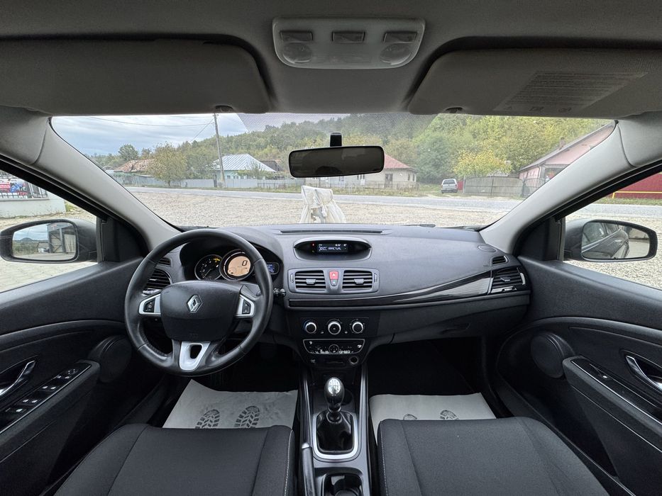 RENAULT Megane 2012 — imagine 5