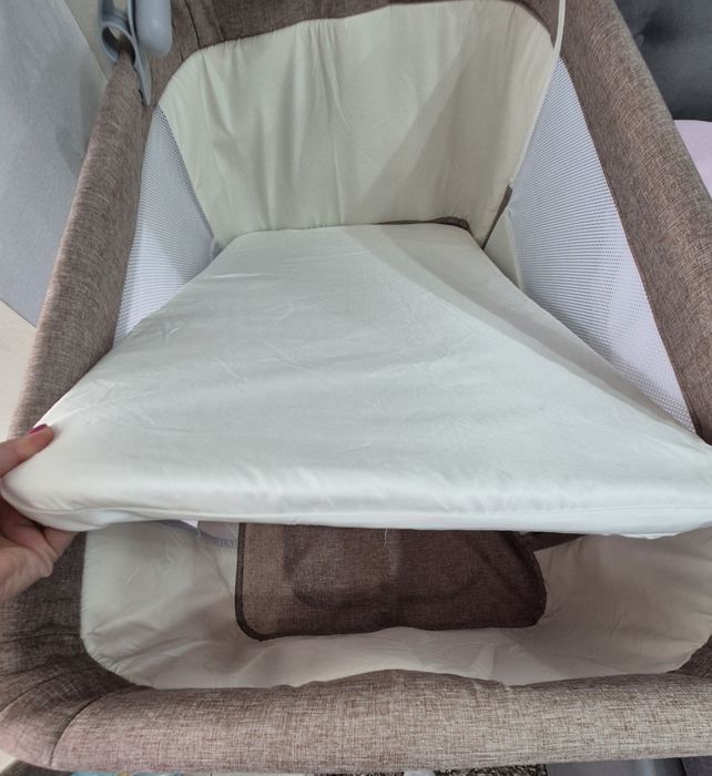 Vând pătuț pliabil bebe