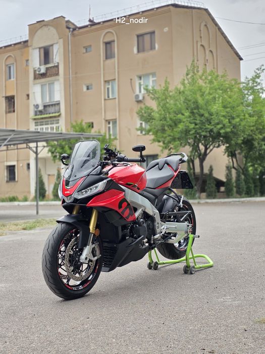 Сотилади Aprilia tuono v4 1100