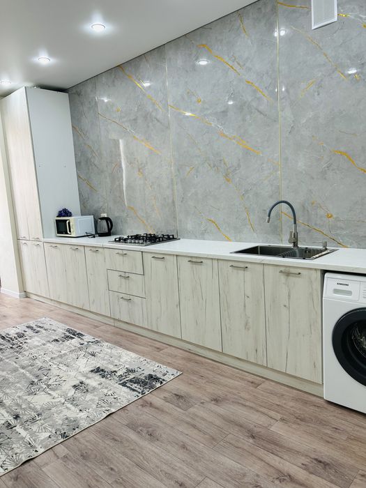 Сдам 1 комн кв посуточно