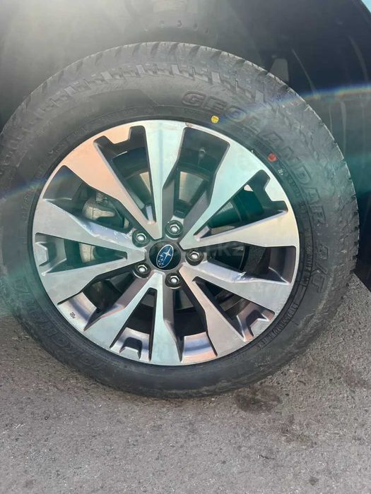 Yokohama Geolandar A/T G015 225/60 R18