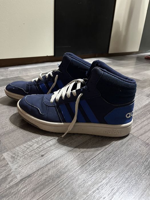 Високи маратонки Adidas