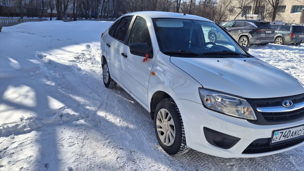 Гранта лифтбек 2014 г.