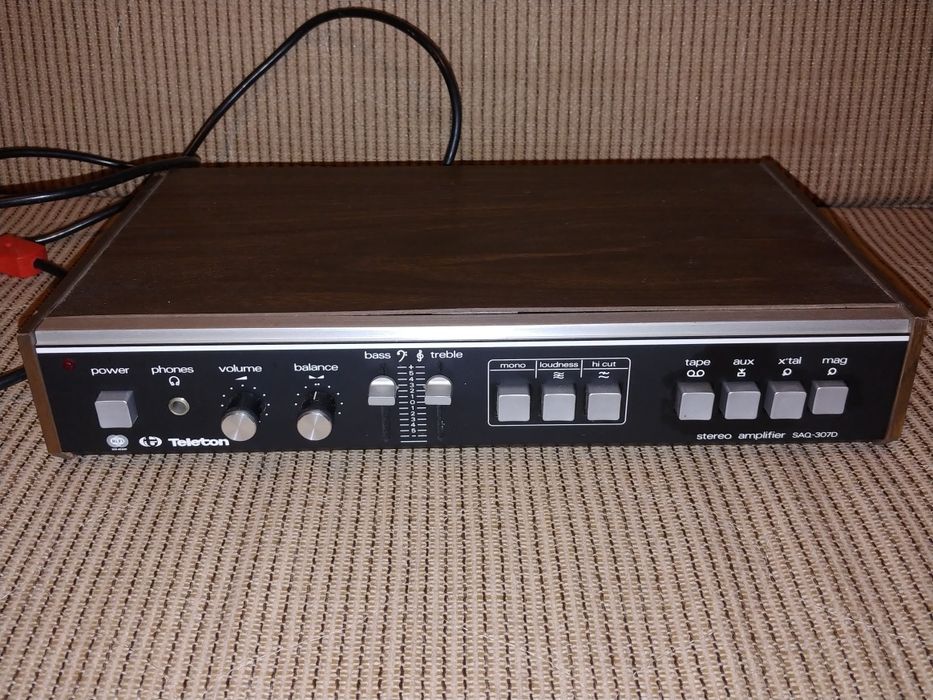 Made in Taiwan  Amplif TELETON 2X25W