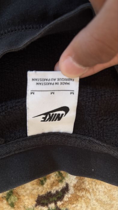 Продаю Оригинальный свитшот от Nike