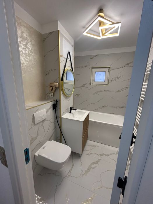 9 mai, Billa: Apartament de 2 camere dec, renovat, gol