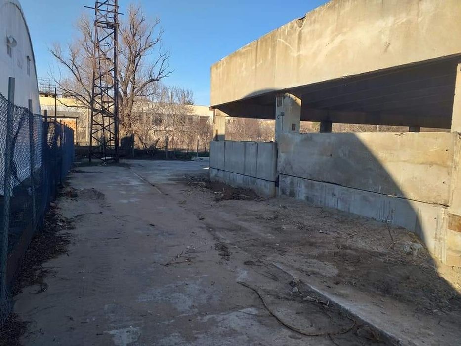 Продава се Промишлена сграда в Силистра, Север - 3000 кв.м за 49 €/кв.м - Снимка #20