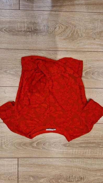 Дамски къс топ Zara