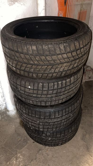 Шины зимние автомобтльные