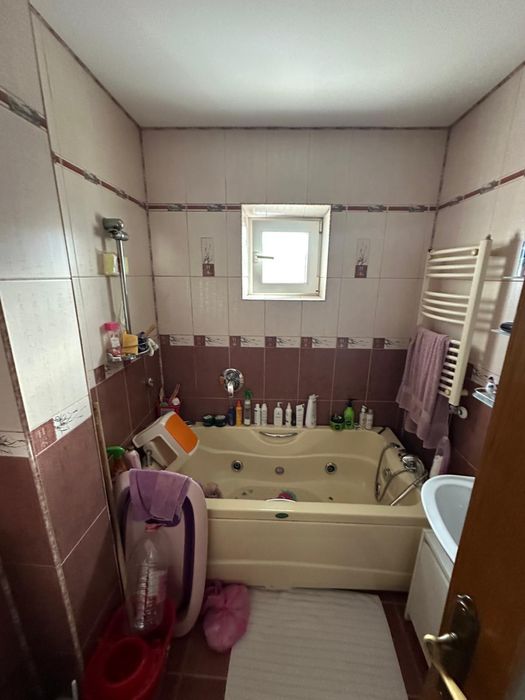 Inchiriez apart 2 camere