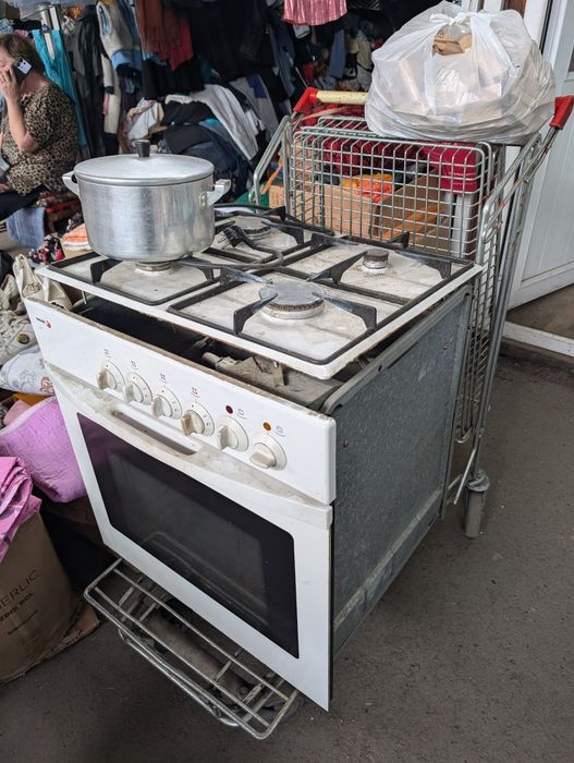 Продам газплиту встраиваемую