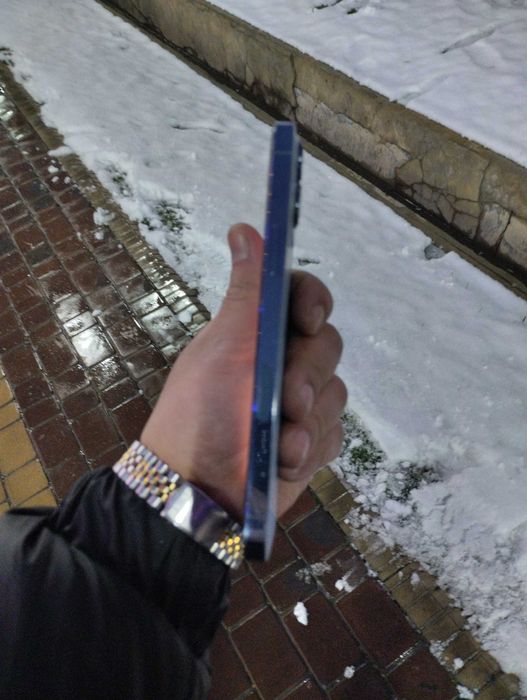 iPhone 13 Pro Max ekran almashgan orginal ekran qoʻyilgan 75