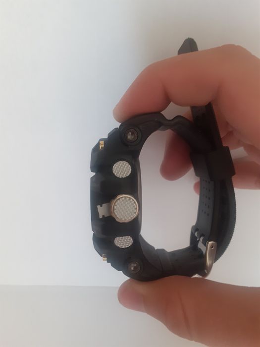 Ceas francez mecanic cu interfate electronice