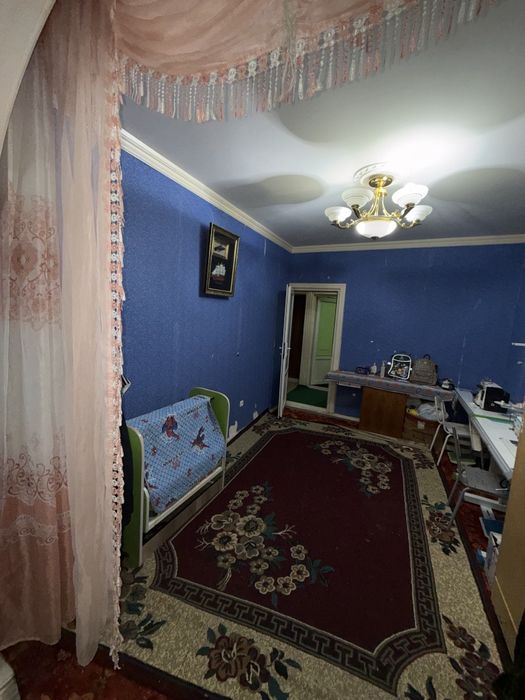 Продаётся 2-х комнатная квартира
6-10-хх 2 - этаже.