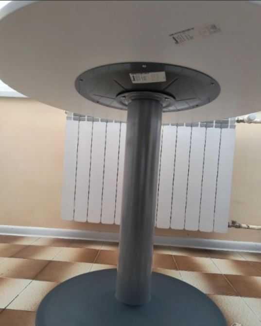 кръгла маса KINNARPS - 90cm