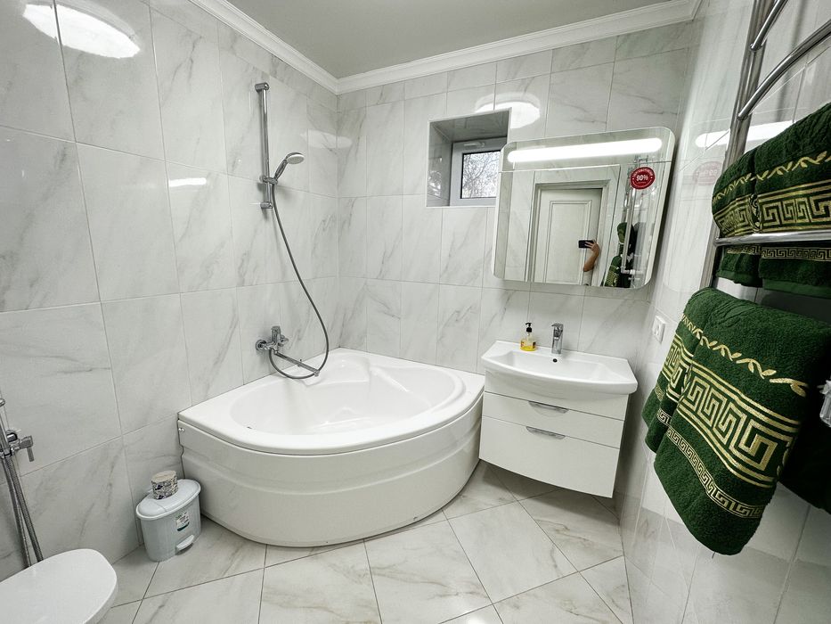 2-х комнатная квартира Мега имран