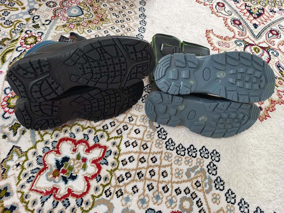 Продам сапоги  рабочие  размер 42