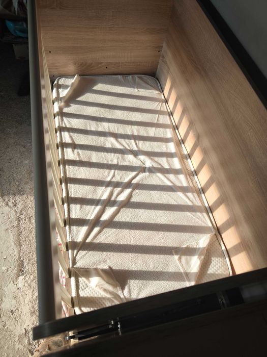 Продавам детско креватче.В добро състояние.