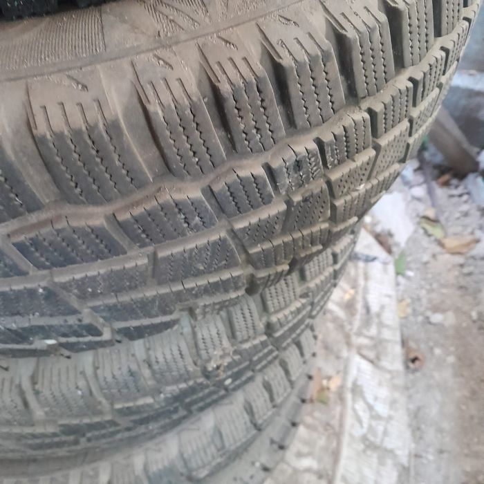 Продам покрышки не дорго