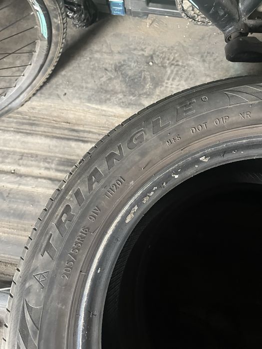 Продам два балона на 16