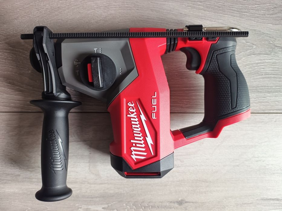 Milwaukee M12 FHAC16 ciocan rotopercutor SDS+